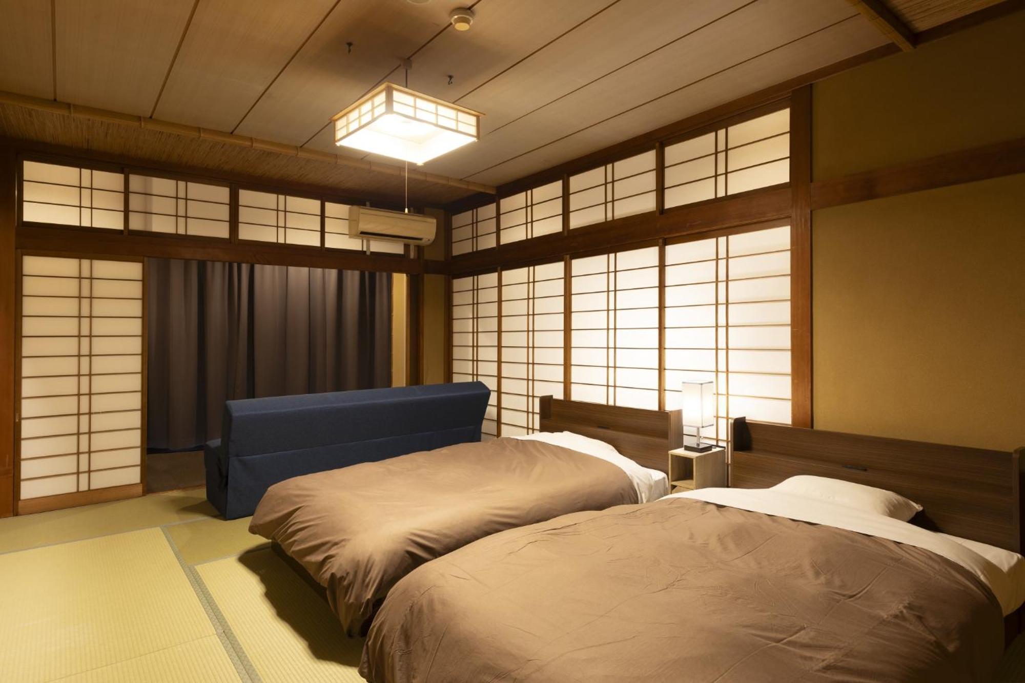 Отель Ooedo Onsen Monogatari Premium Kaga Maruya Экстерьер фото